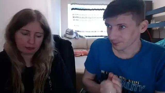 PeterAndJen from StripChat