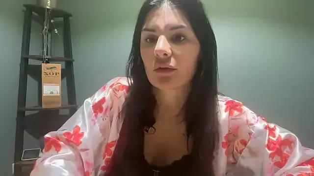 Petitecookie from StripChat is Freechat