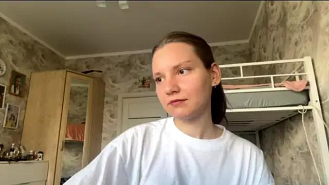 Phara_Tarro webcams show profile image 
