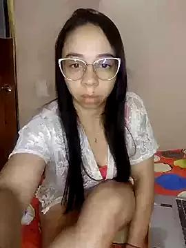 pinkydreams from StripChat is Freechat