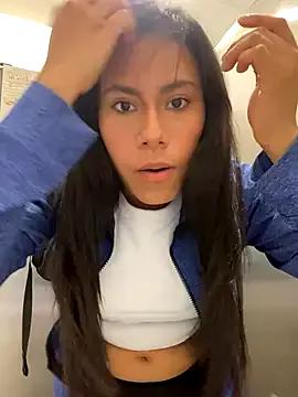 pinkyydelicius from StripChat is Freechat
