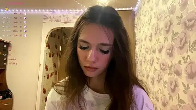 PlayfulShyEmma webcams show profile image 