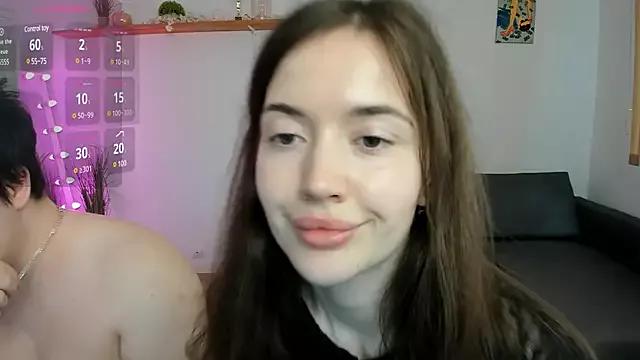 PollyFlame from StripChat