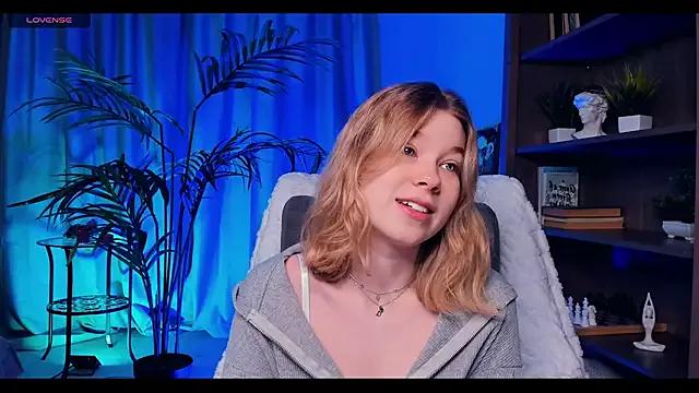 PollyHathor webcams show profile image 