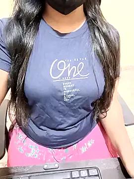 Pooja-05 webcams show profile image 