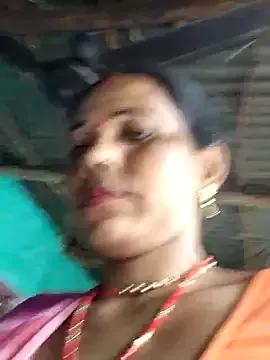 Pooja750 from StripChat