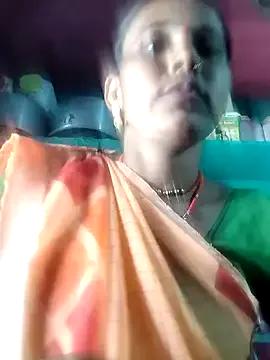 Pooja750 from StripChat