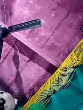 Pooja750 from StripChat is Freechat