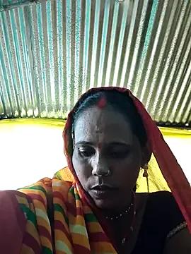 Pooja750 from StripChat