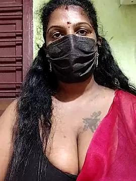 poojaa-rani from StripChat