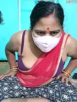 Poojabhabi02 from StripChat
