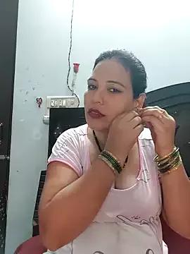 Poojabhabi101 from StripChat