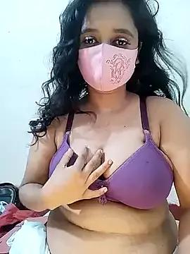Poonam_4U from StripChat