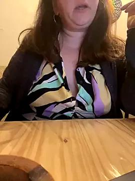 Popinasq from StripChat