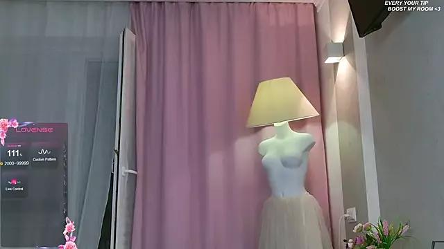 popjenny from StripChat is Freechat