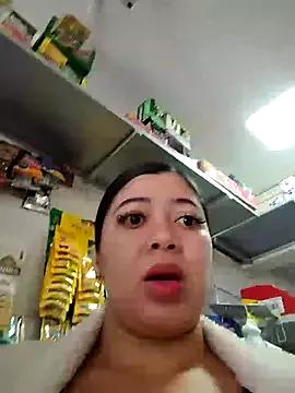 Pp-ari4na03 webcams show profile image 