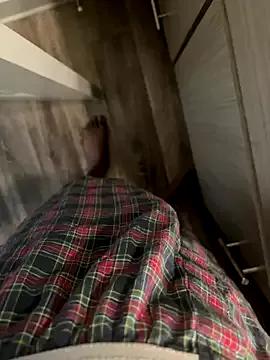 Prettydickboyy from StripChat is Freechat