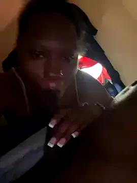 PrettyGal_Tingz webcams show profile image 