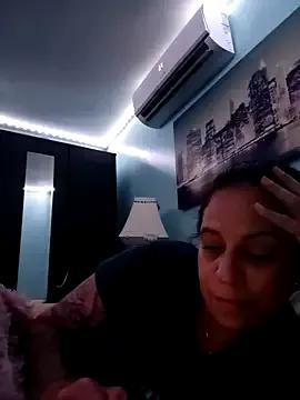 PrettyKittyMia from StripChat is Freechat