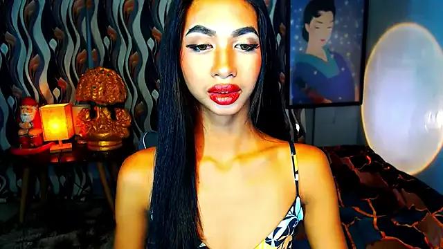 PrettyLatiina from StripChat is Freechat
