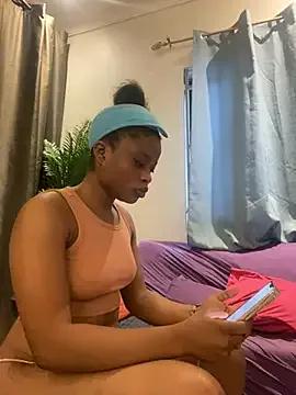 Discover our girls online shows and discover the company of countless livestreamers, with stunning shapes, sex toys and more.