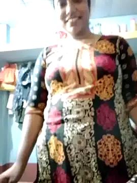 Priya_121 webcams show profile image 