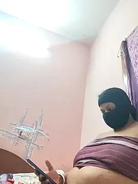 Pujapujarrrr webcams show profile image 