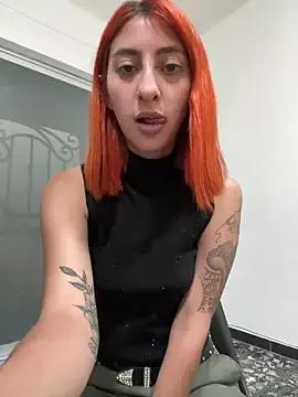 PurpleLinn from StripChat