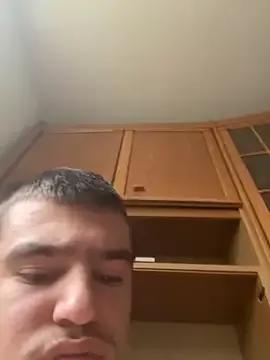 Pussyhunter323557 webcams show profile image 