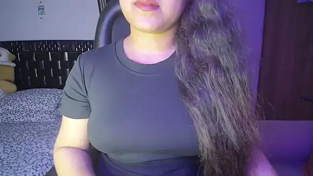 queen_angel67 from StripChat