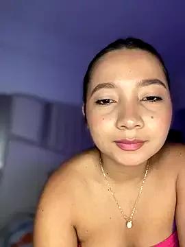 queen_angelique from StripChat