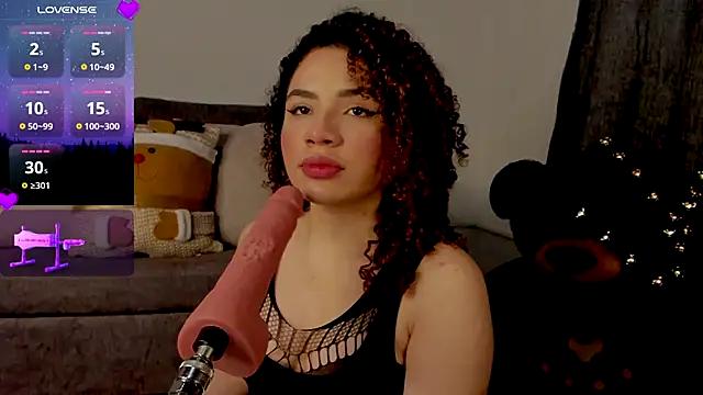 Queen_Deepthroat from StripChat