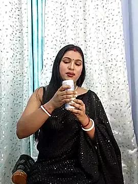 Queen_Doll from StripChat is Freechat