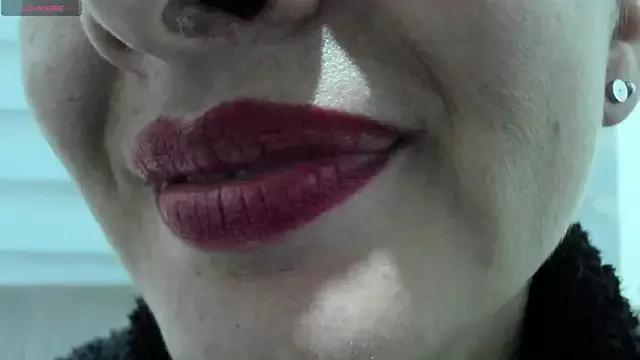 queen_fetish from StripChat