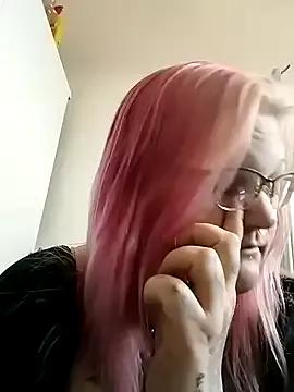 Queen_forsaken webcams show profile image 