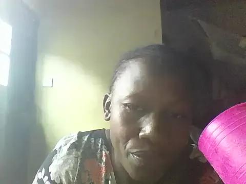 Photos of Queen_lady from StripChat is Freechat