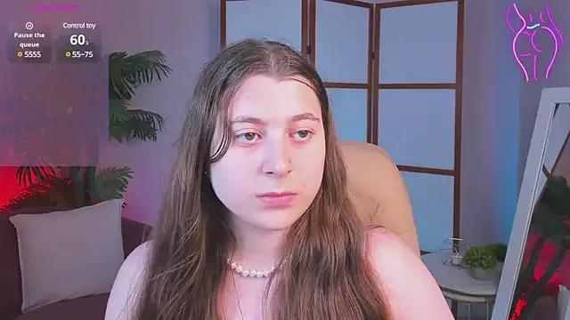 Queen_Michelle_ from StripChat