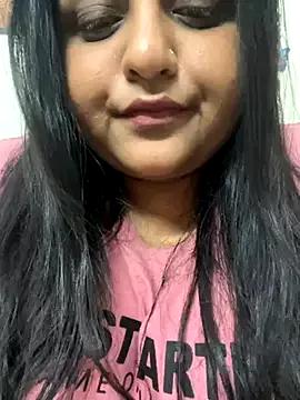 queen_sakhi24 from StripChat