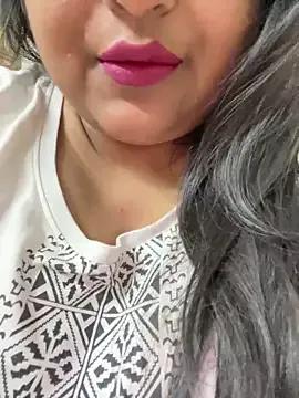 queen_sakhi24 from StripChat