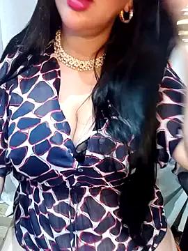 Queen_sousou from StripChat