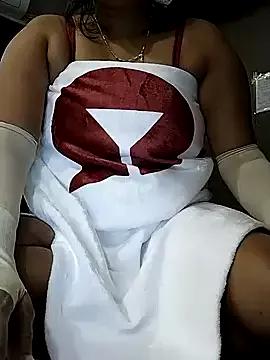 QueenHaryanaa from StripChat