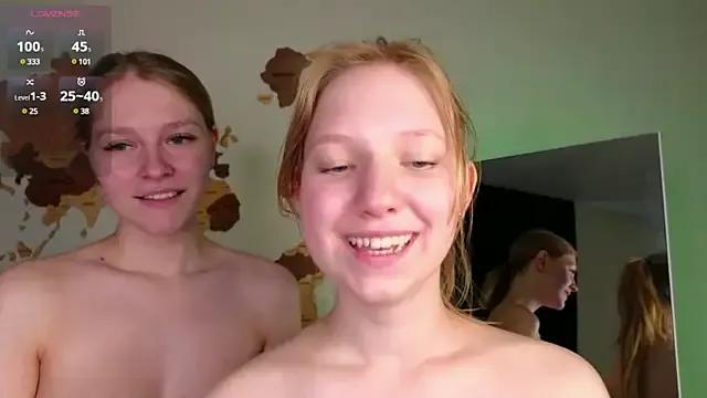 QueenieClagg from StripChat