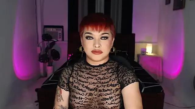QueenOfCumslut from StripChat