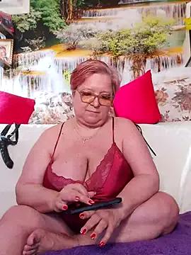 QueenPammy1 from StripChat