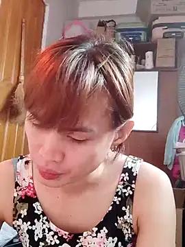 QueenSoreal from StripChat