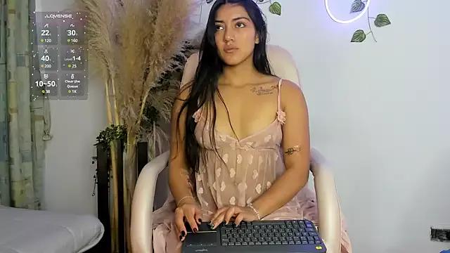 Quiinn_bx webcams show profile image 