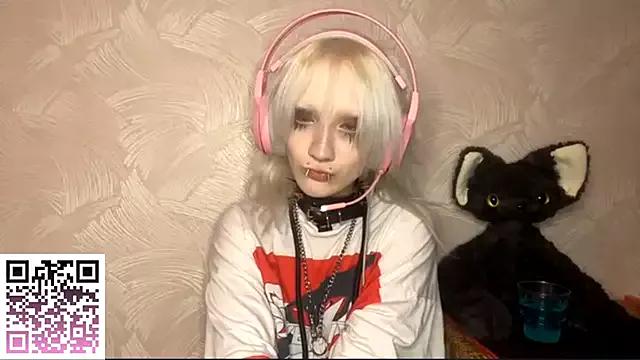 QuinnSense from StripChat is Freechat