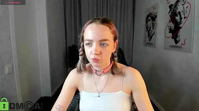 R0cket_bunny from StripChat is Freechat
