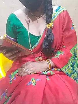 Raashi369 from StripChat