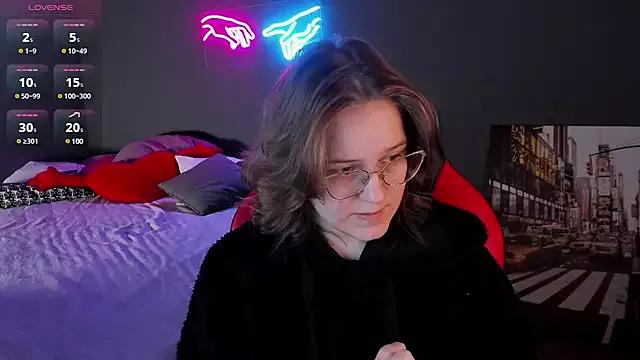 Rada_Woods from StripChat